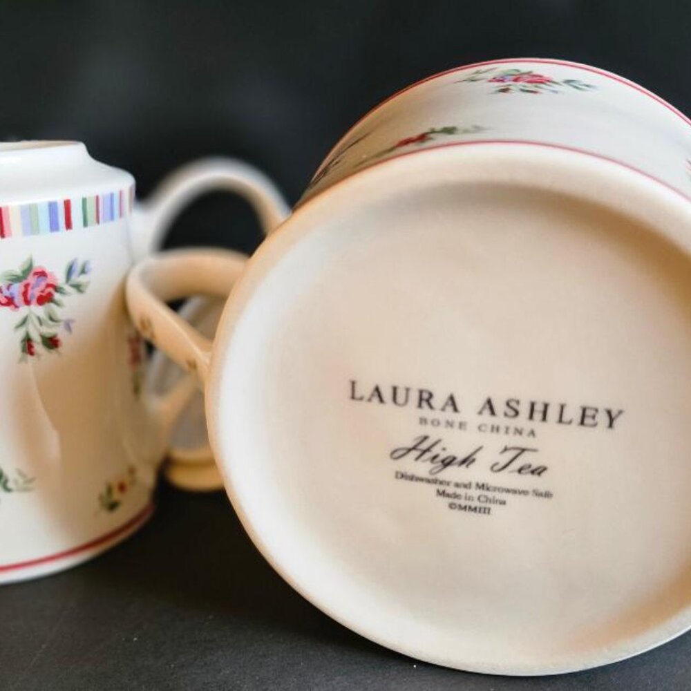 Laura Ashley "High Tea" sugar/creamer set. Made of bone china. - Picture 4 of 8